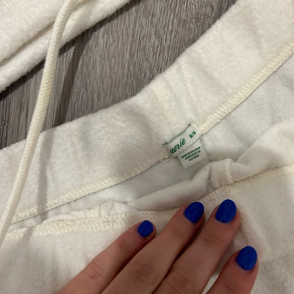 Aerie lounge set - Picture 4 of 4